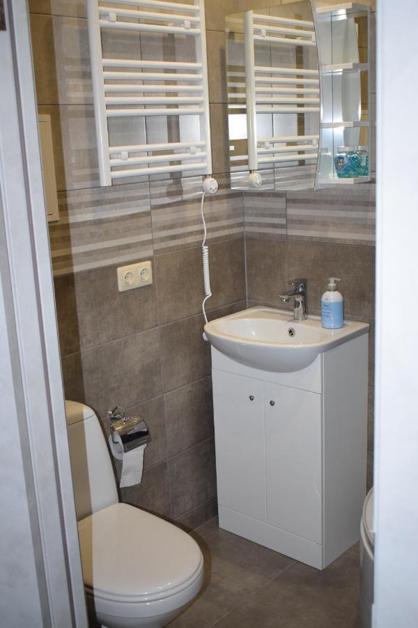 Kandavas Apartments Даугавпилс Екстериор снимка